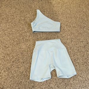 SET ACTIVE BABY BLUE WORKOUT SET
